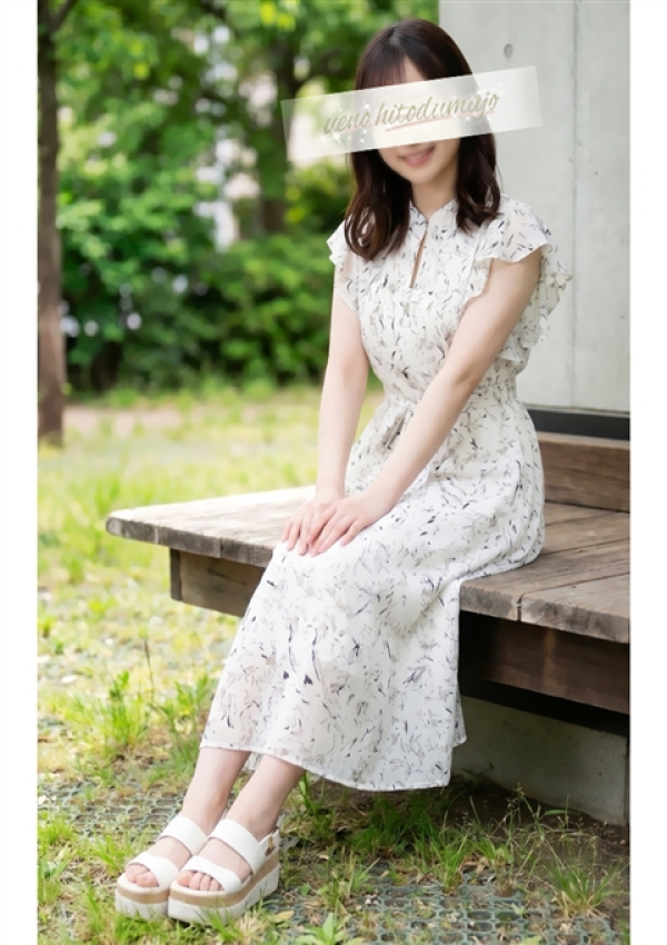 梨麻(りま)、上野人妻城 1