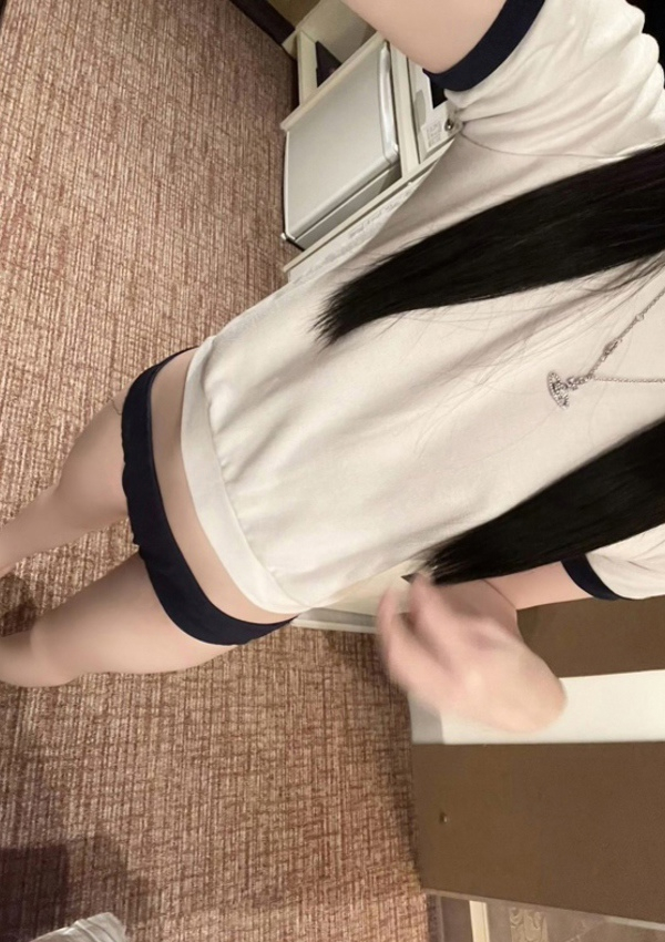 みゆ、舐めたくてグループ～君とサプライズ学園～越谷校 4