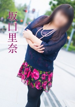 坂口里奈、五十路マダム 1