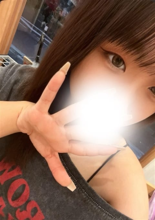 人妻気分、利里奈(りりな)