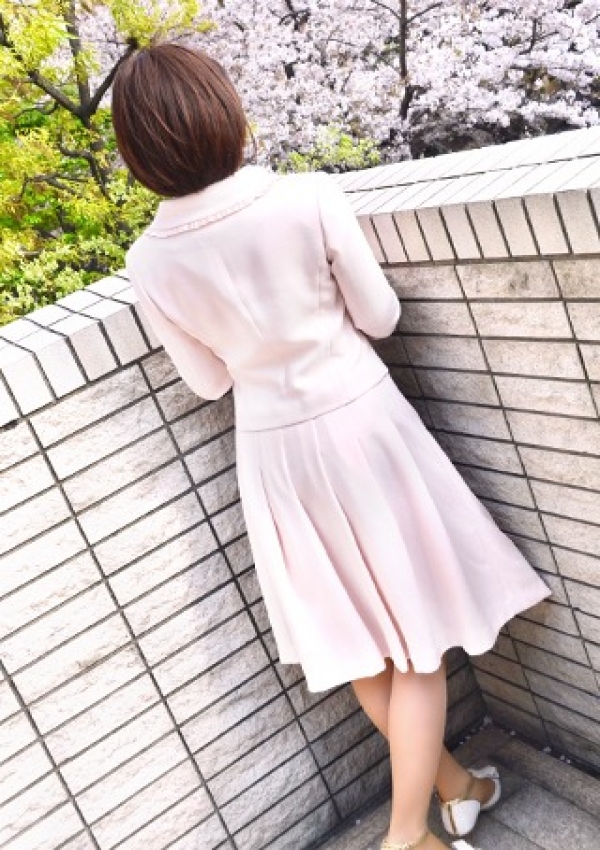百合子、高級人妻デリヘル カトレア東京 3