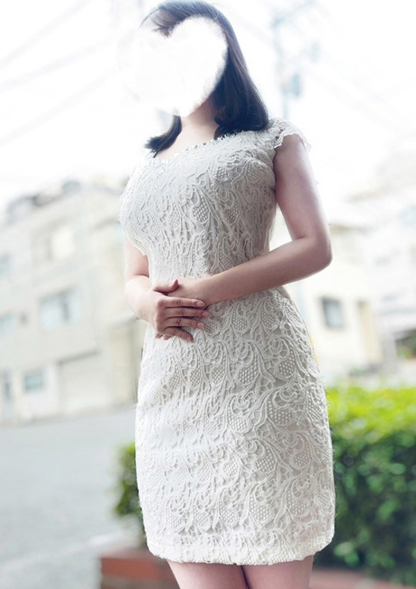 恋菜【れな】、DRESS岡山
