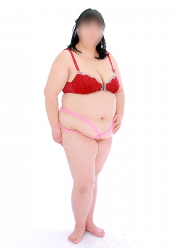 ゆきみ、池袋・裸乳房(らまんま)巨乳・貧乳・母乳・妊婦のお店 2
