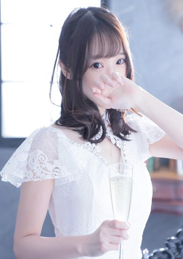 新人ホノカ、セレブガーデン 1