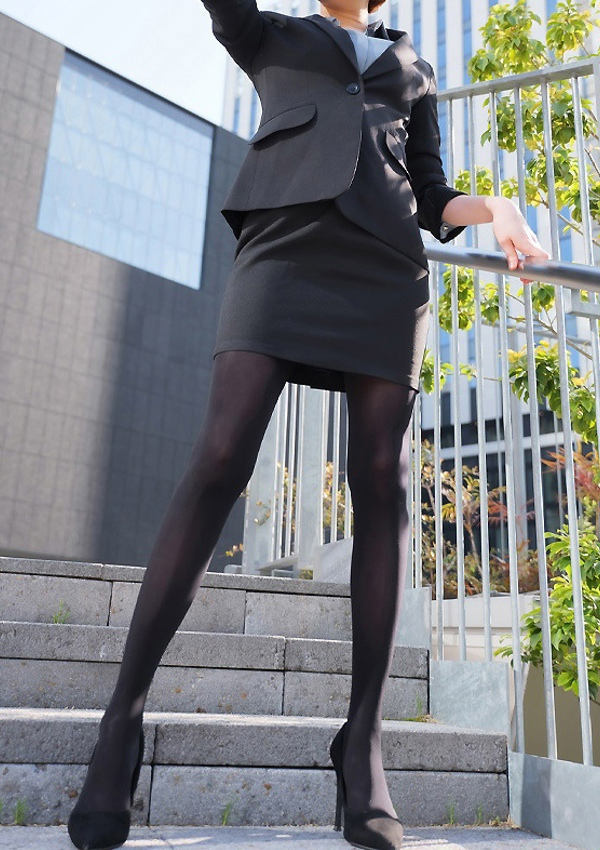 高嶺 いちか、イケない女教師 8