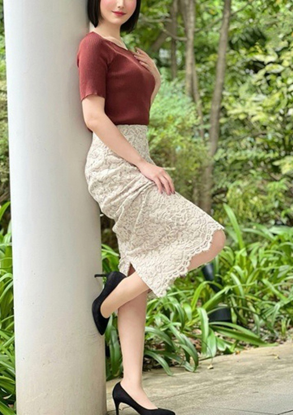 風間みく、月の真珠-新宿- 4