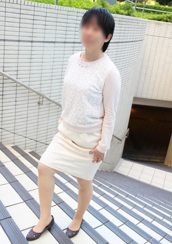 なみえ、かわいい熟女&おいしい人妻 池袋店 1
