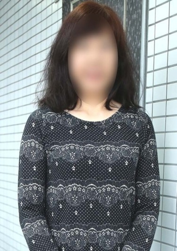 ほのか、かわいい熟女&おいしい人妻 池袋店