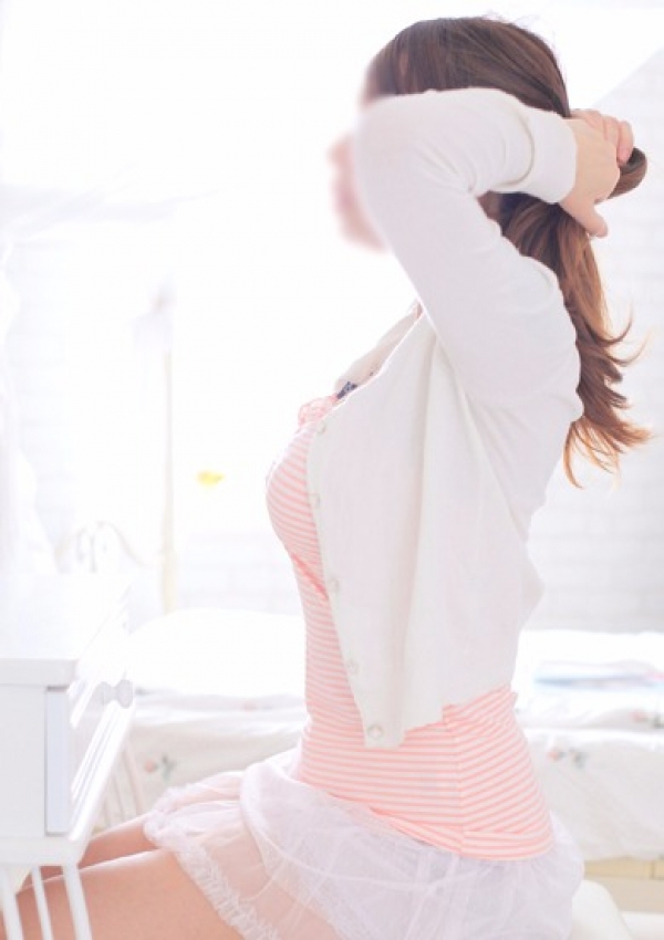 ひより、恋するエステ彼女が部屋着にきがえたら 4