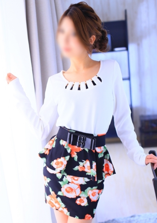 レンカ、60分1万円!!激安素人デリ「Club Moet」 8