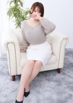 赤間 るる、未熟な人妻