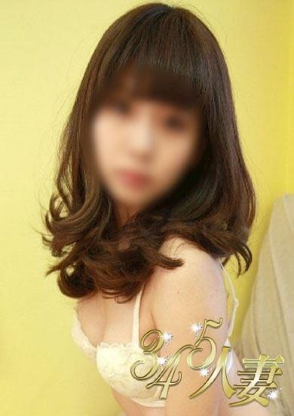 翔子、3・4・5人妻 1