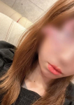 結那(ゆいな)、人妻館
