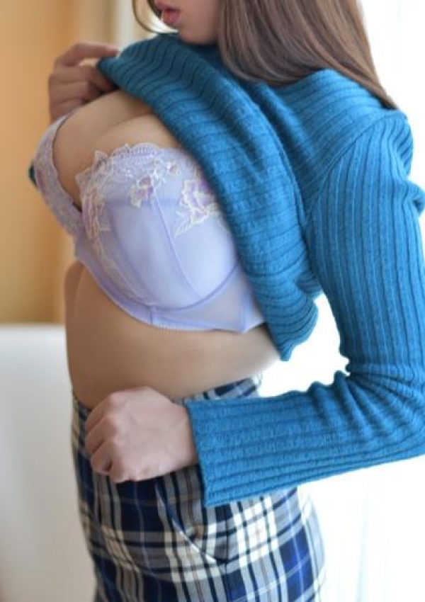 りいさ(RIISA)、銀座AAA 採用率5%の美女たち、、、 3