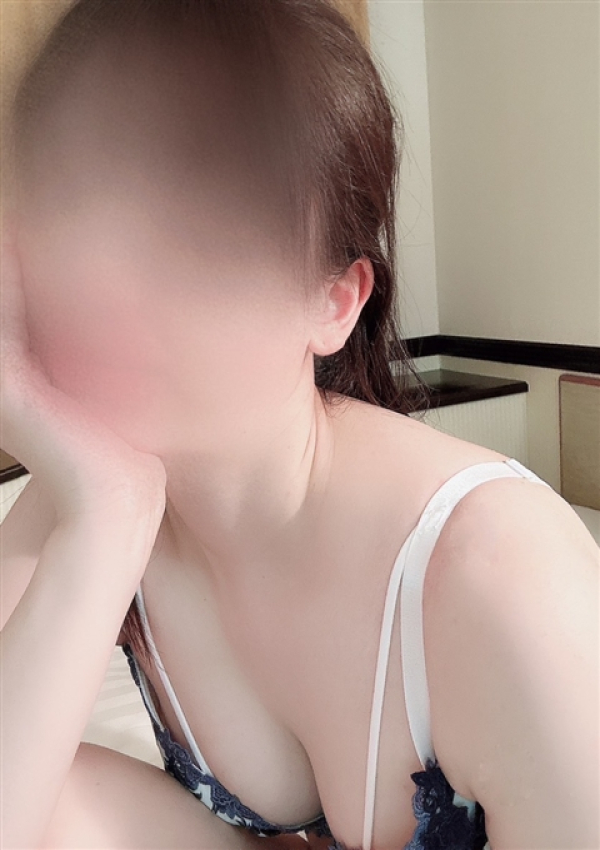 佐々木 あやか、高級出張性感マッサージ&回春エステ セレブリフレ水戸