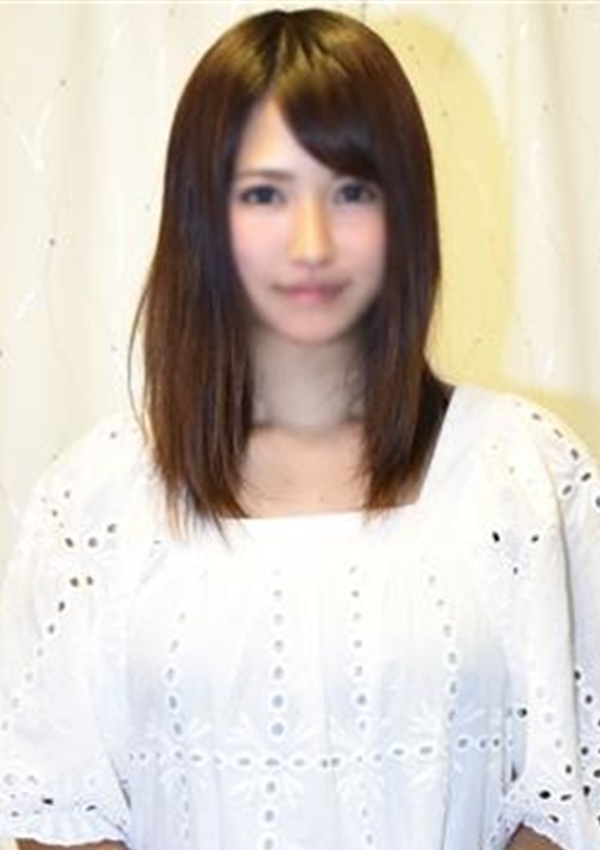 さき、東京コレクション 赤坂店 1