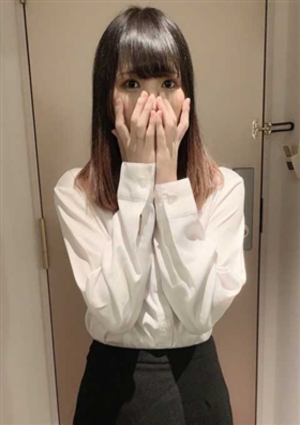 鈴木みか、目隠し全裸 即やり発情妻 3