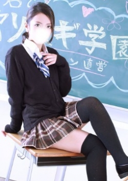 まき、プロダクション直営店 君と!ヤリスギ学園 1
