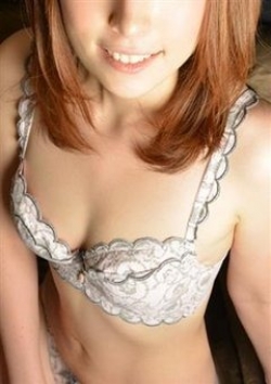優樹菜、E+(イープラス) 2