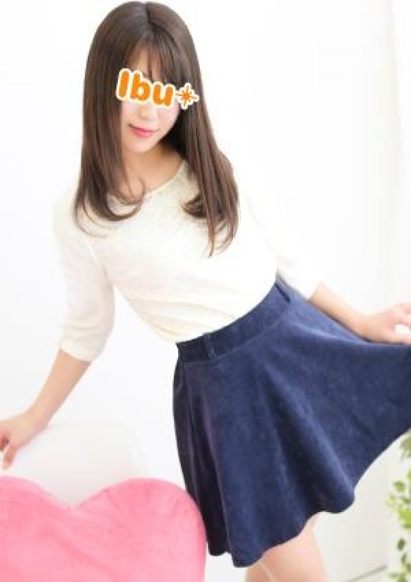 イヴ、Juicy+池袋北口店 3