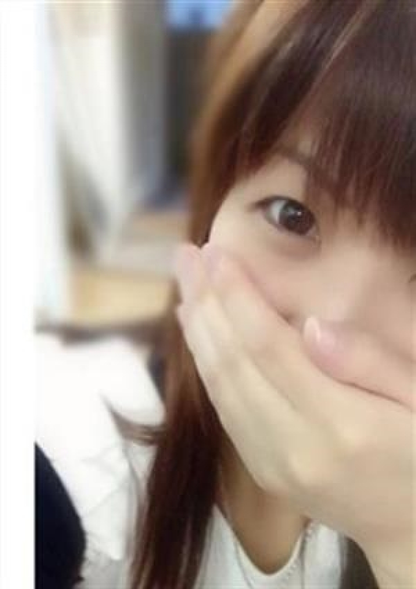 りん、HoneyPlus梅田 1