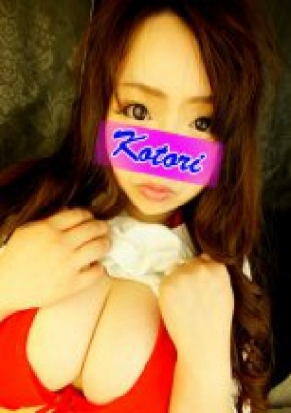 ことり、パンチラボイン横浜 3