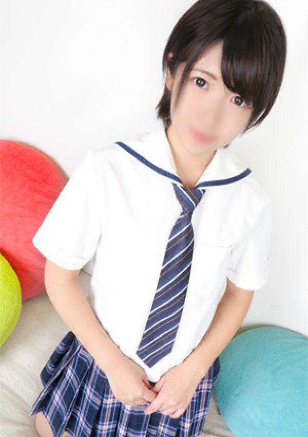なつな、オシャレな制服素人デリヘル JKスタイル 1
