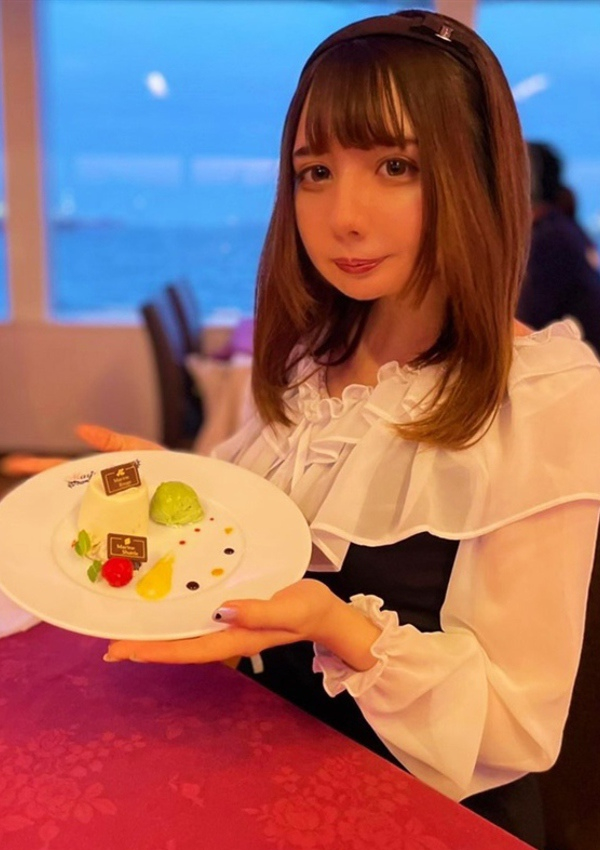 りいさ、山梨デリヘル 『Sコレクション』甲府 4