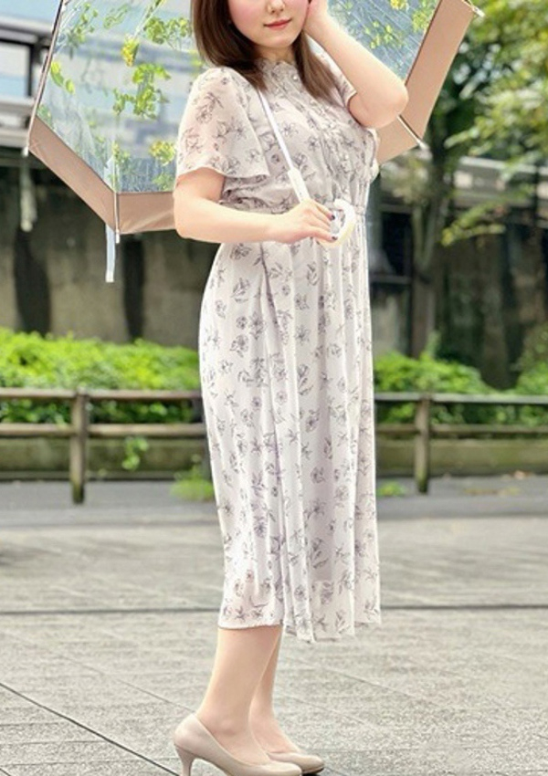 三輪ゆかり、月の真珠-新宿- 3