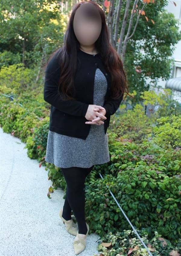 ももえ、かわいい熟女&おいしい人妻 五反田・品川店 2