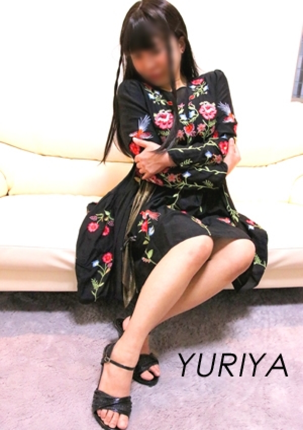 友梨耶、厚木人妻城 4