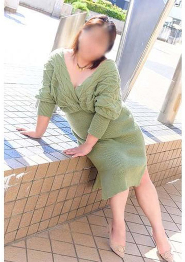 ゆうほ、駅待ち合わせ専門店 待ちナビ 4