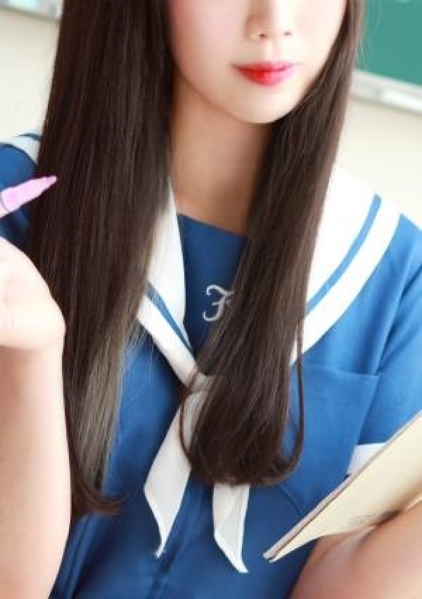 鷲尾 明菜、聖アンジュ学園 五反田校/オナクラ専攻科 2