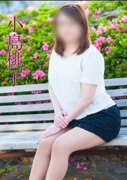小島桃子、五十路マダム 4