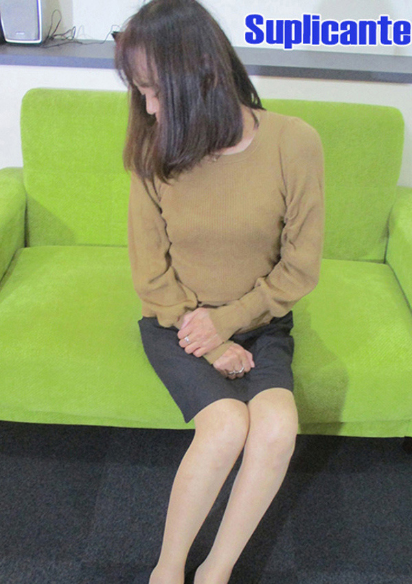 ユリ、スプリカンテ(哀らしい熟女たち) 2