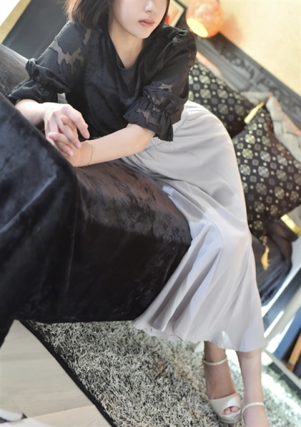 TRYST、瑠花(るか)