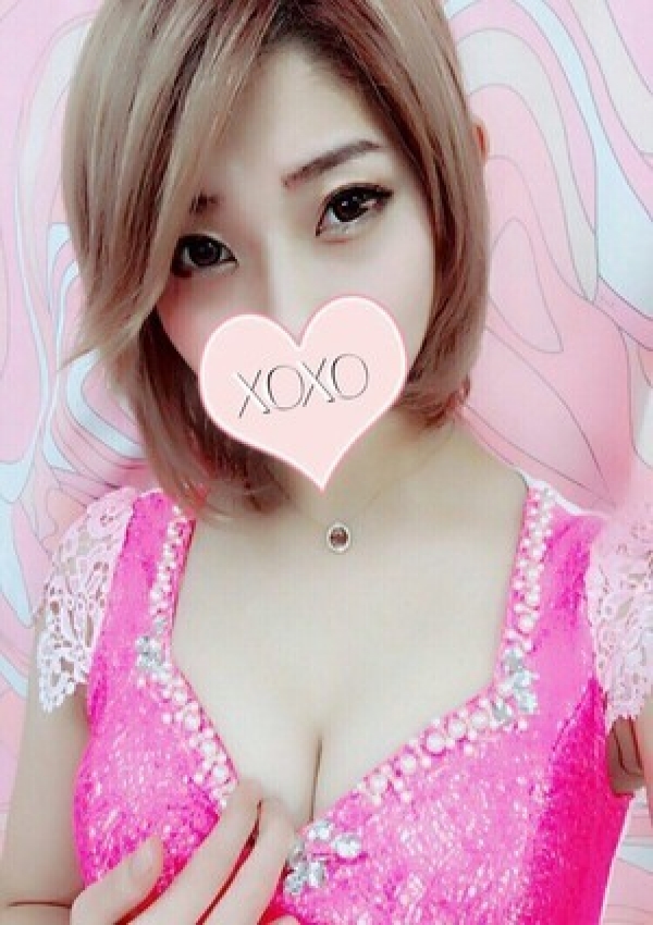 Hina ヒナ、XOXO Hug&Kiss 神戸店 1