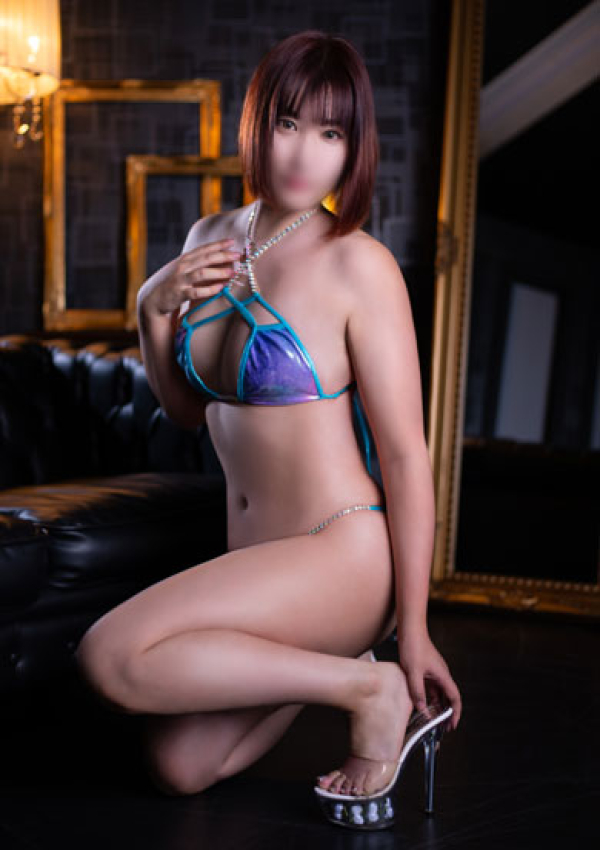 まどか、マイクロビキニSPA TOKYO 新宿 5