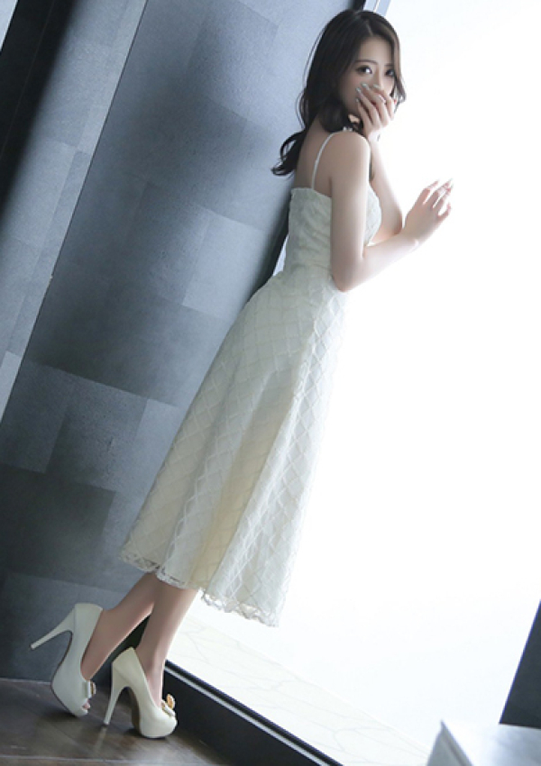 美愛(みあ)、NOA 4