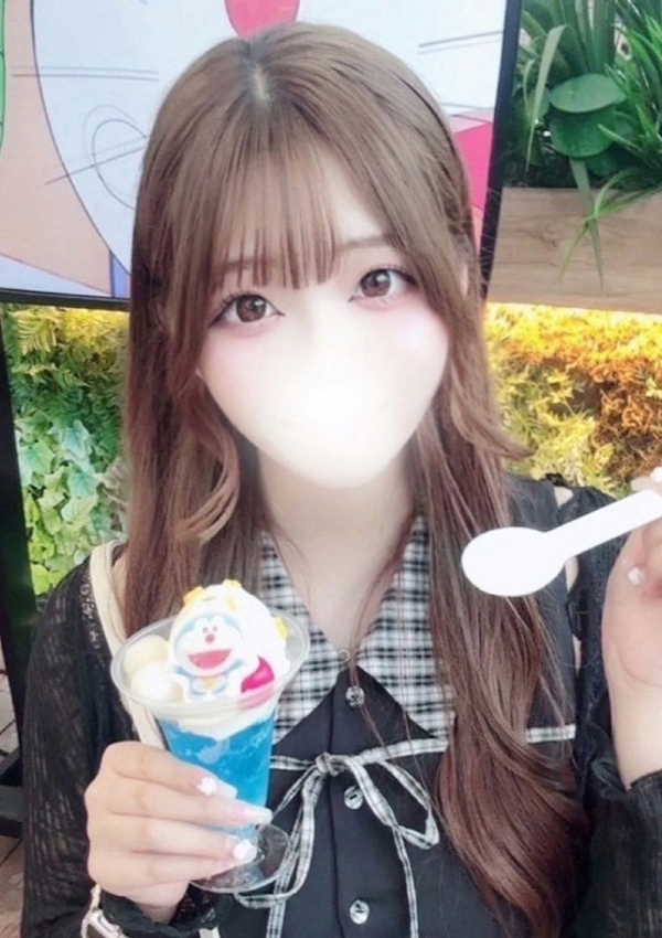 るね、舐めたくてグループ~君とサプライズ学園~越谷校 1