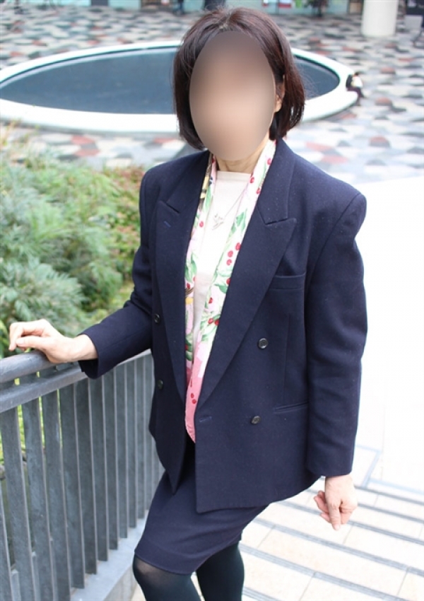 たかよ、かわいい熟女&おいしい人妻 五反田・品川店 1