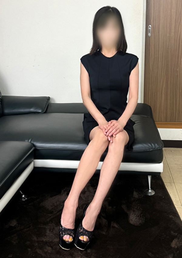 まり、人妻美人館 11