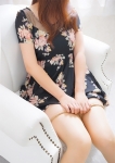 あきな