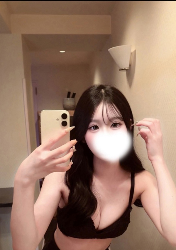 ゆゆ・完全業界未経験、Platinum Legend(プラチナムレジェンド) 4