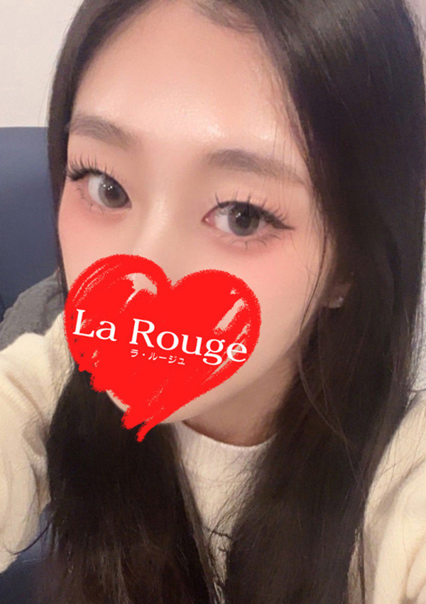 吉高ゆり、La Rouge(ラ・ルージュ) 3
