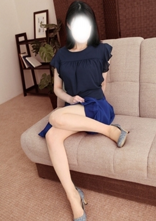 なお、甲府人妻隊 1