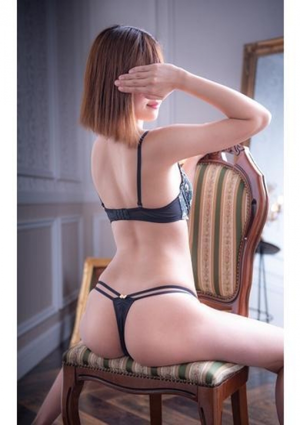 りお、アロマエステ美魔女 4