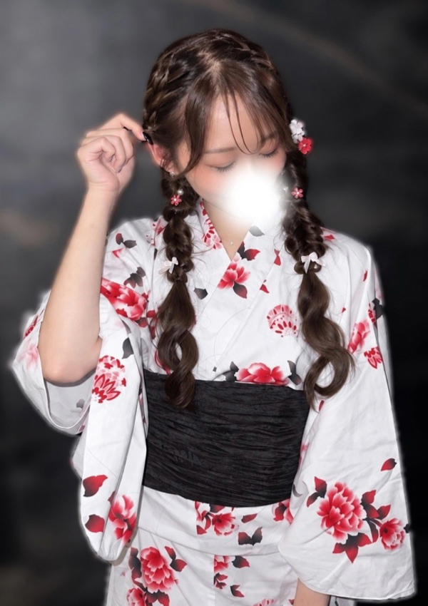 初美しゅり、ブルーバード 7