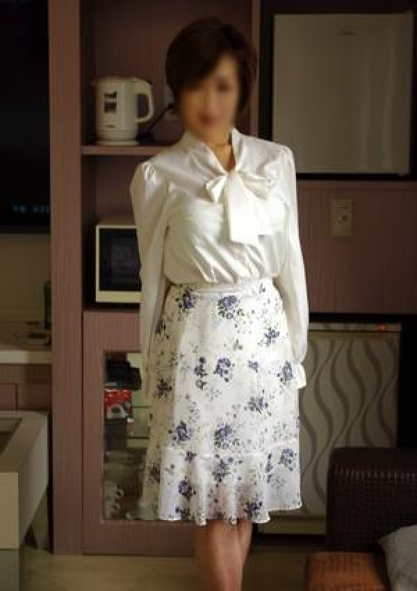 神田文香、派遣妻 7