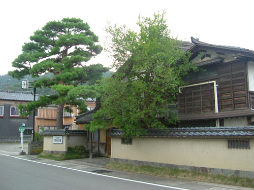 木のぬくもりの宿 濱松屋